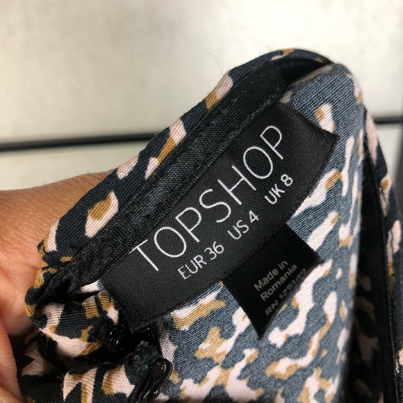 Topshop Cold Shoulder Cheetah Print Romper Size 4 - Picture 5 of 5